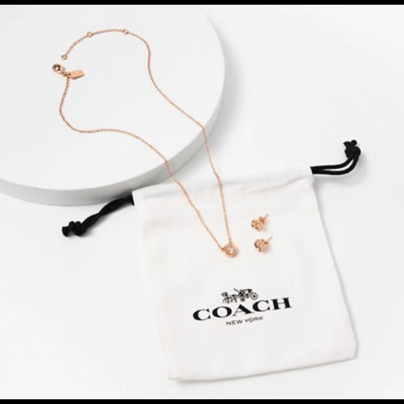 COACH Current Season Open Circle Necklace & Tea Rose Stud SET BNWT ROSE GOLD - Picture 4 of 7